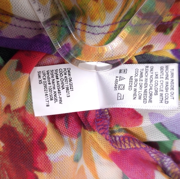 LOGO Layers by Lori Goldstein Printed Sheer Mesh w/Solid Details Purple XS - Picture 10 of 10